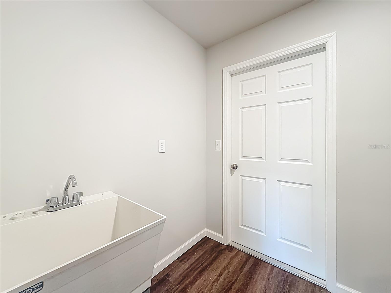 CITRUS SPGS UNIT 13 - Residential