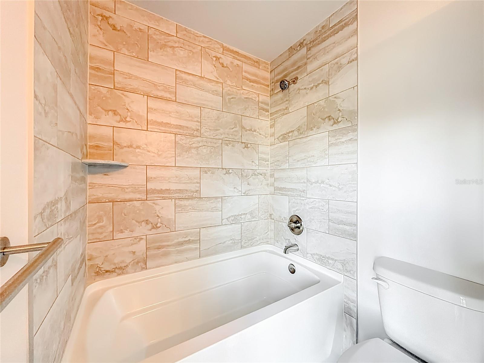 CITRUS SPGS UNIT 13 - Residential