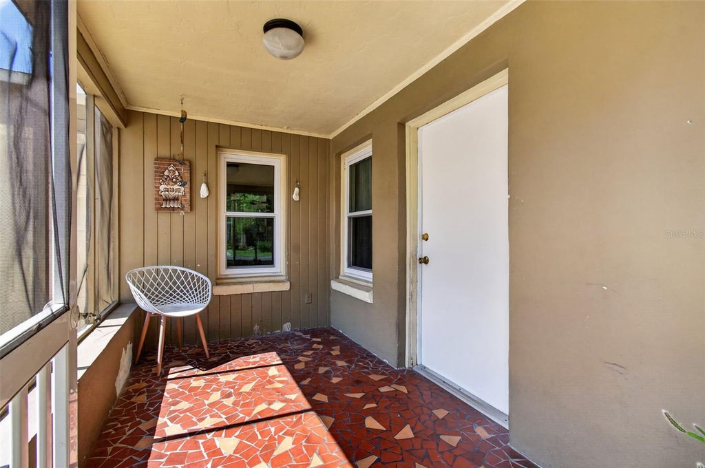 Photo of 715 NW 22nd Avenue, Gainesville, FL 32609 (MLS # GC542096)