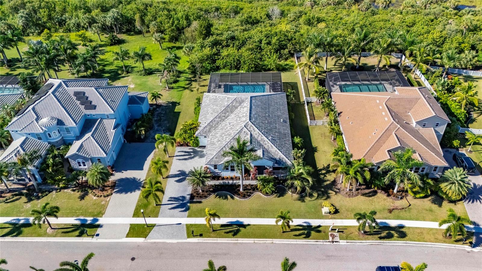 816 MANNS HARBOR DRIVE