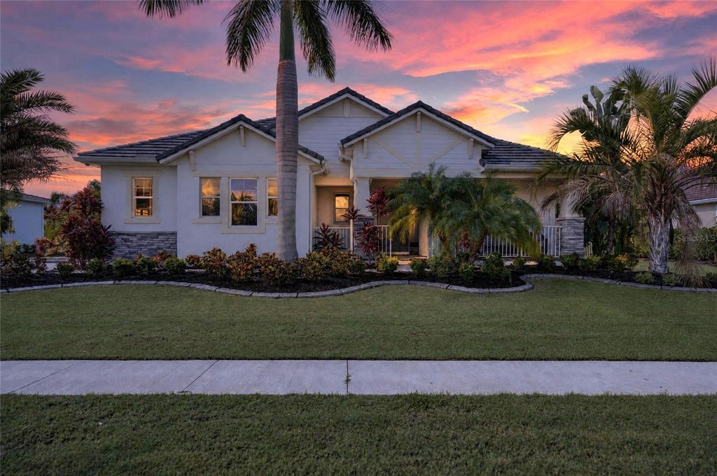 Photo of 816 Manns Harbor Drive, Apollo Beach, FL 33572 (MLS # TB8559354)