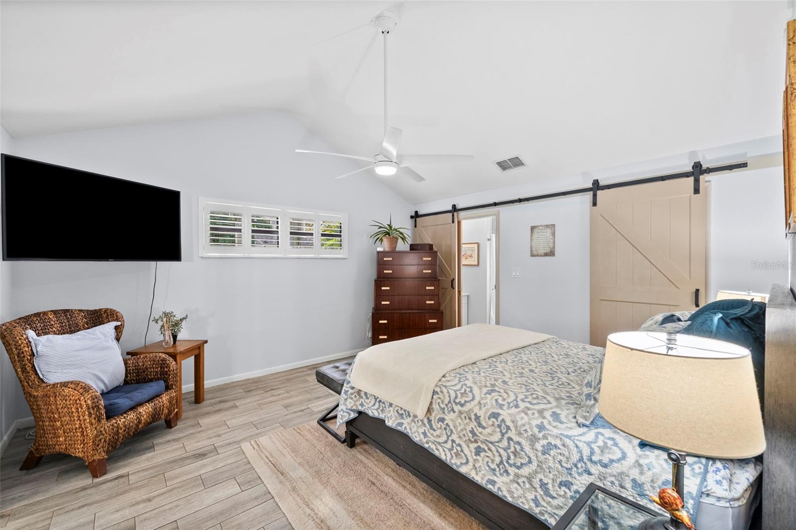 VIRGINIA TERRACE - Residential