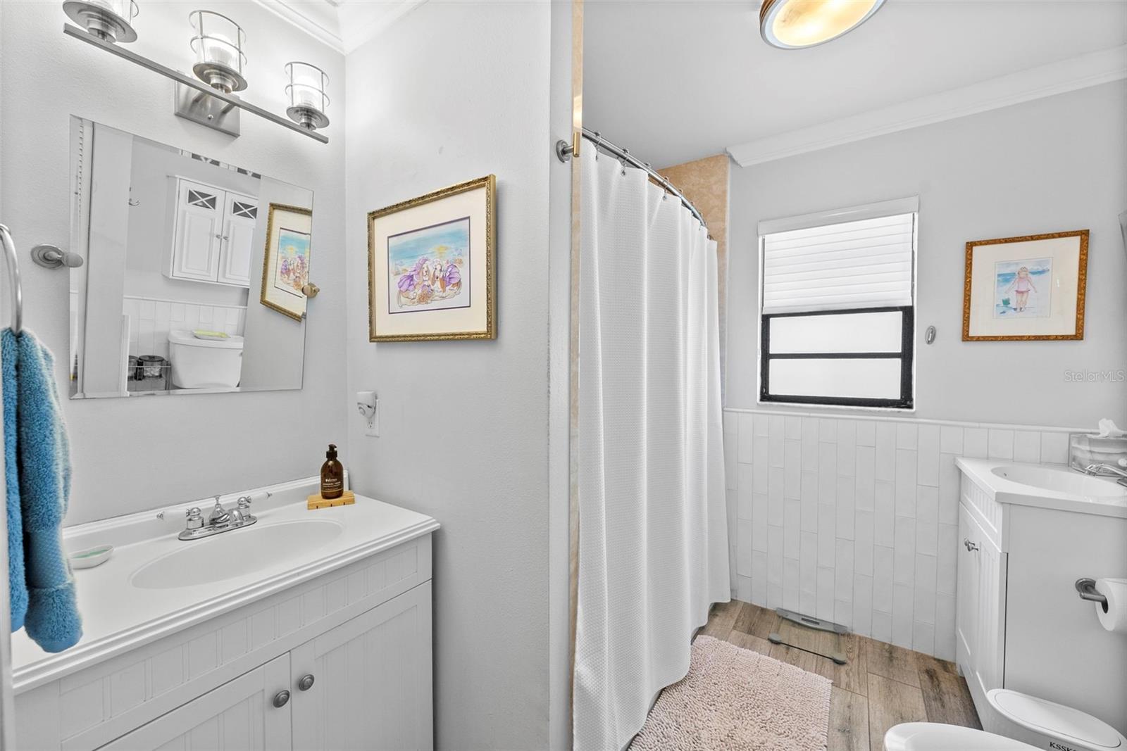 VIRGINIA TERRACE - Residential