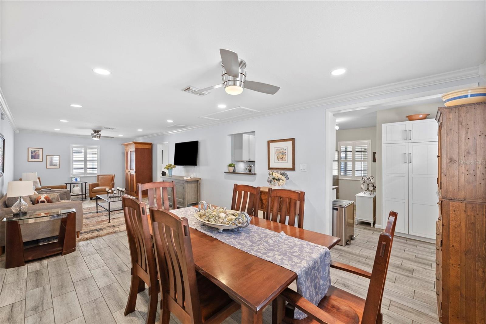 VIRGINIA TERRACE - Residential