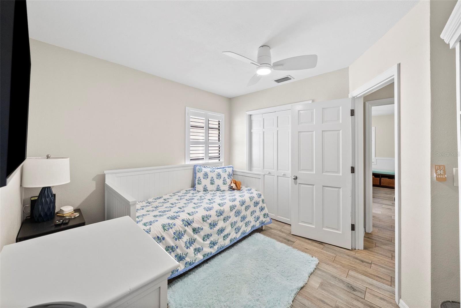 VIRGINIA TERRACE - Residential