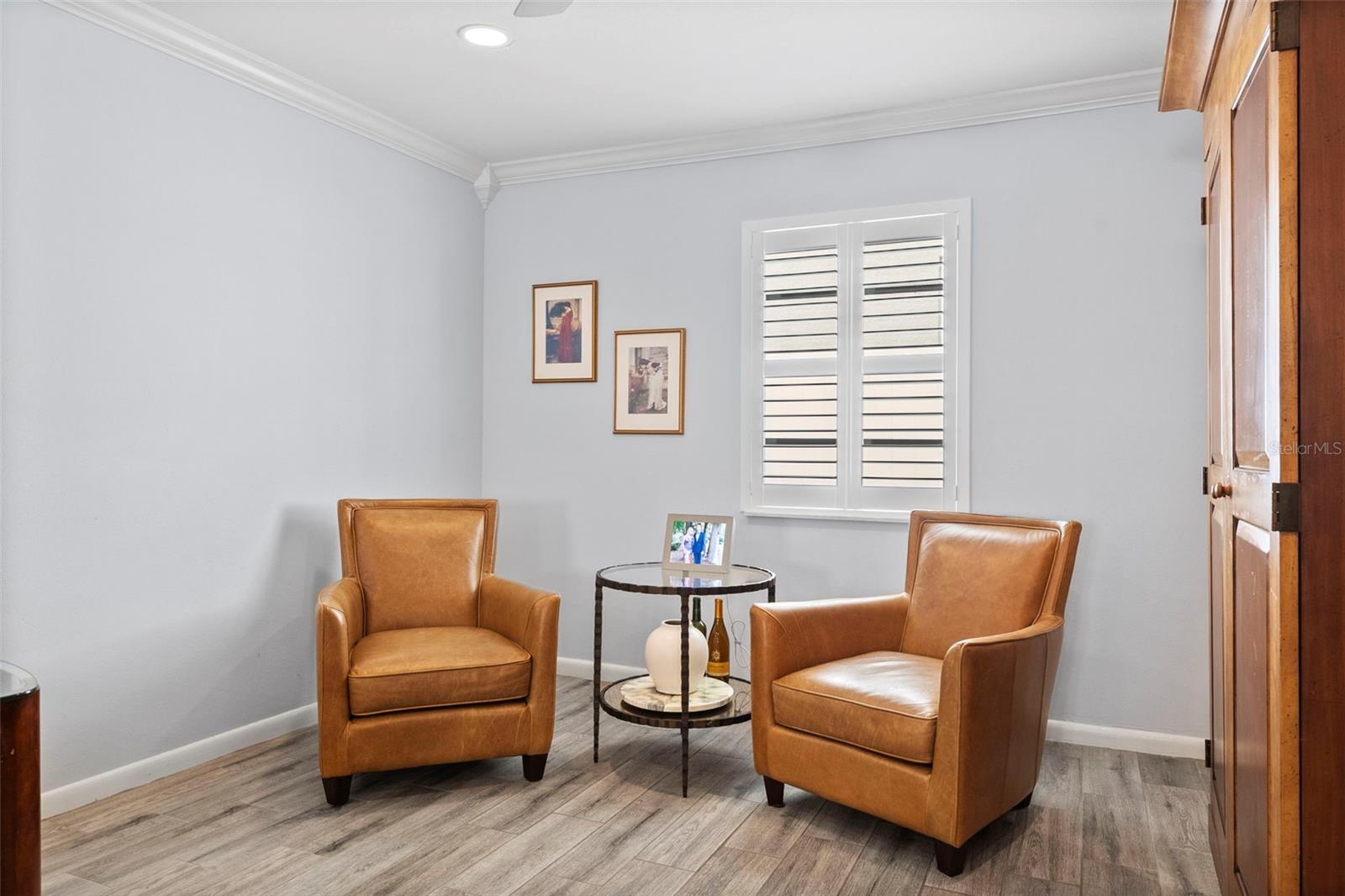 VIRGINIA TERRACE - Residential