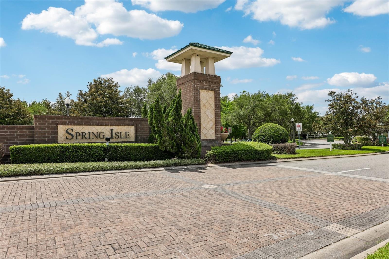 SPRING ISLE - Residential