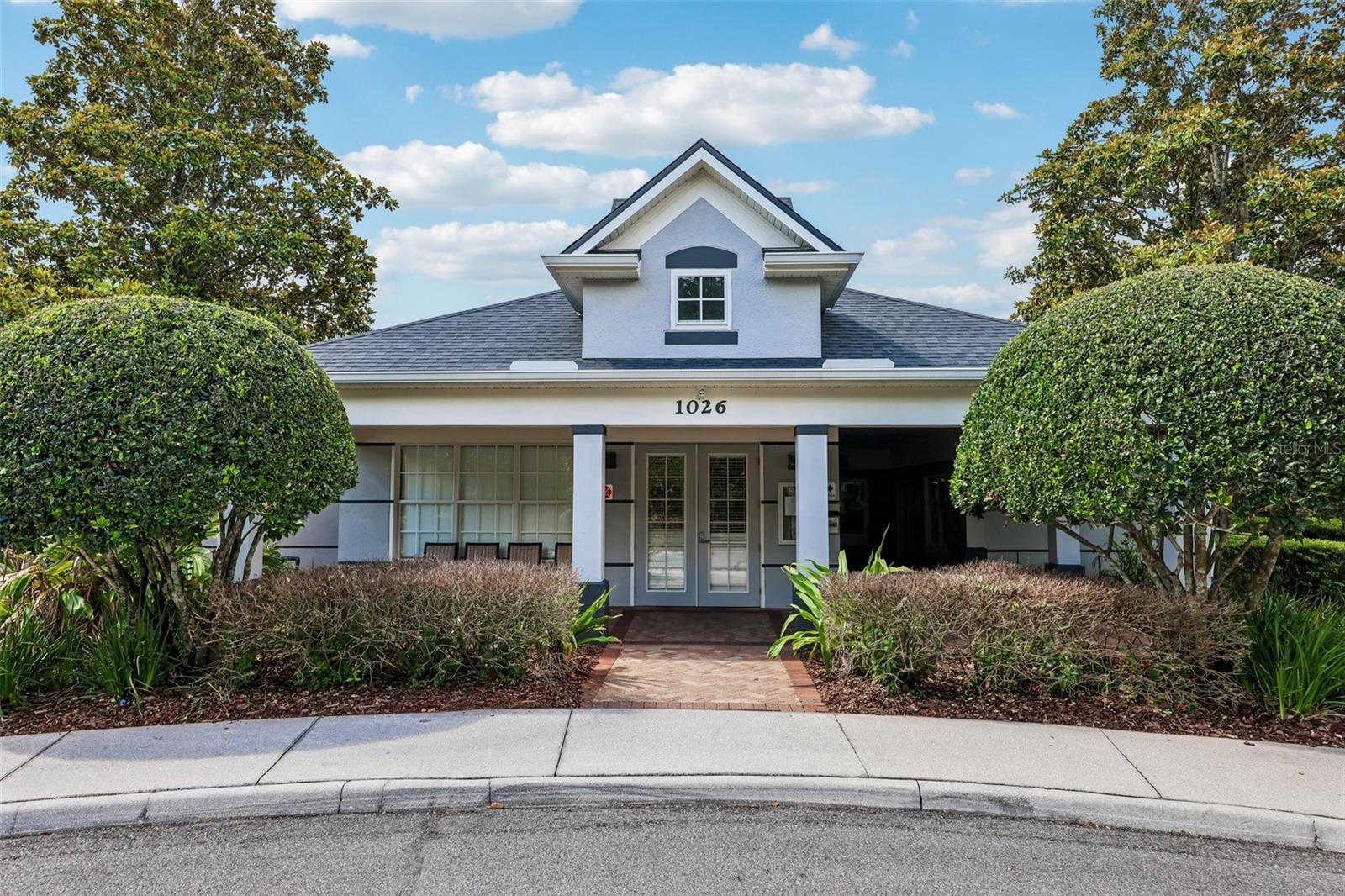 SPRING ISLE - Residential