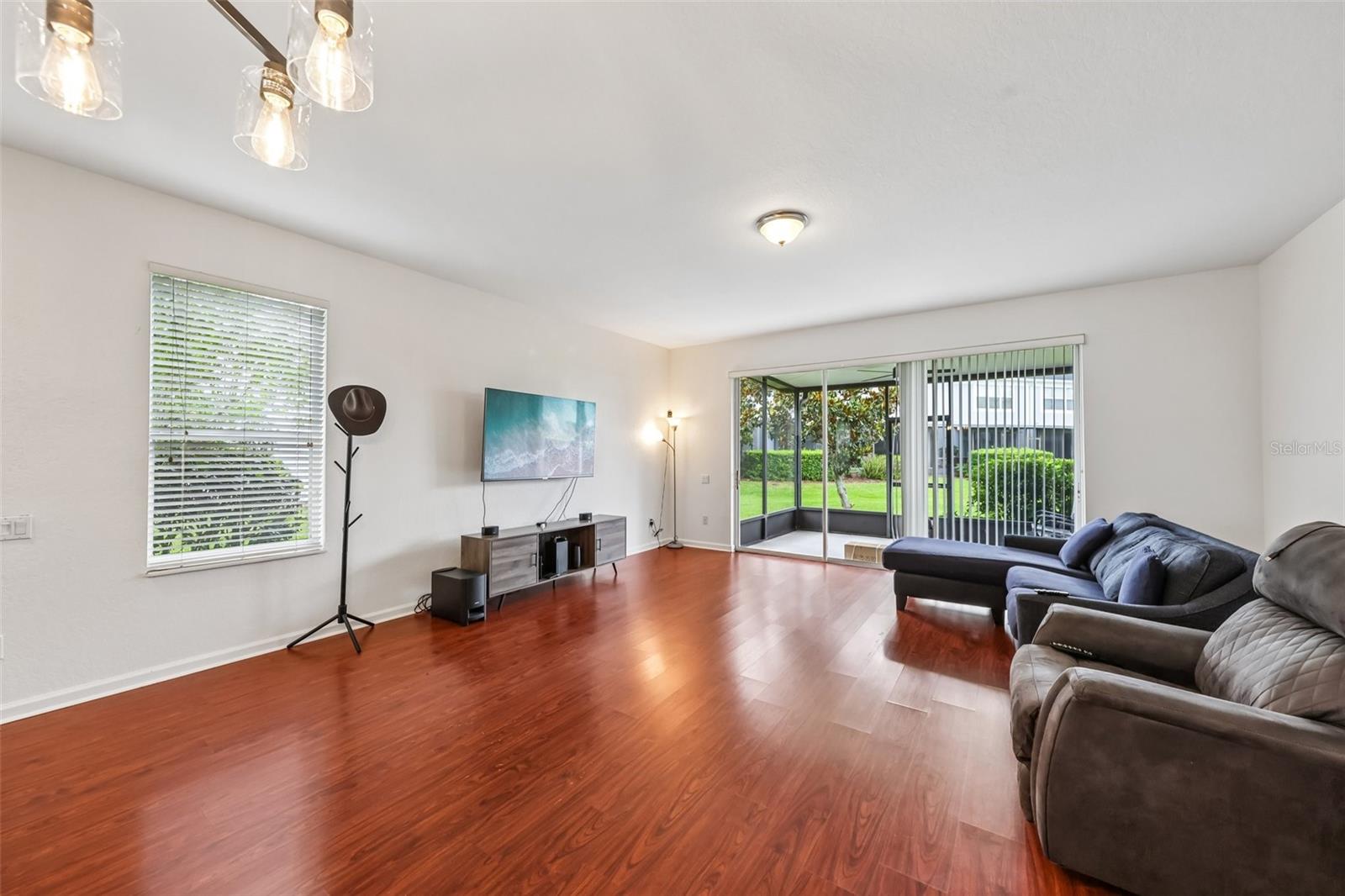 15054 BELLINKOFF LANE