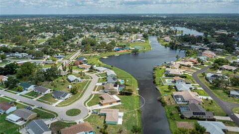 A home in NORTH PORT