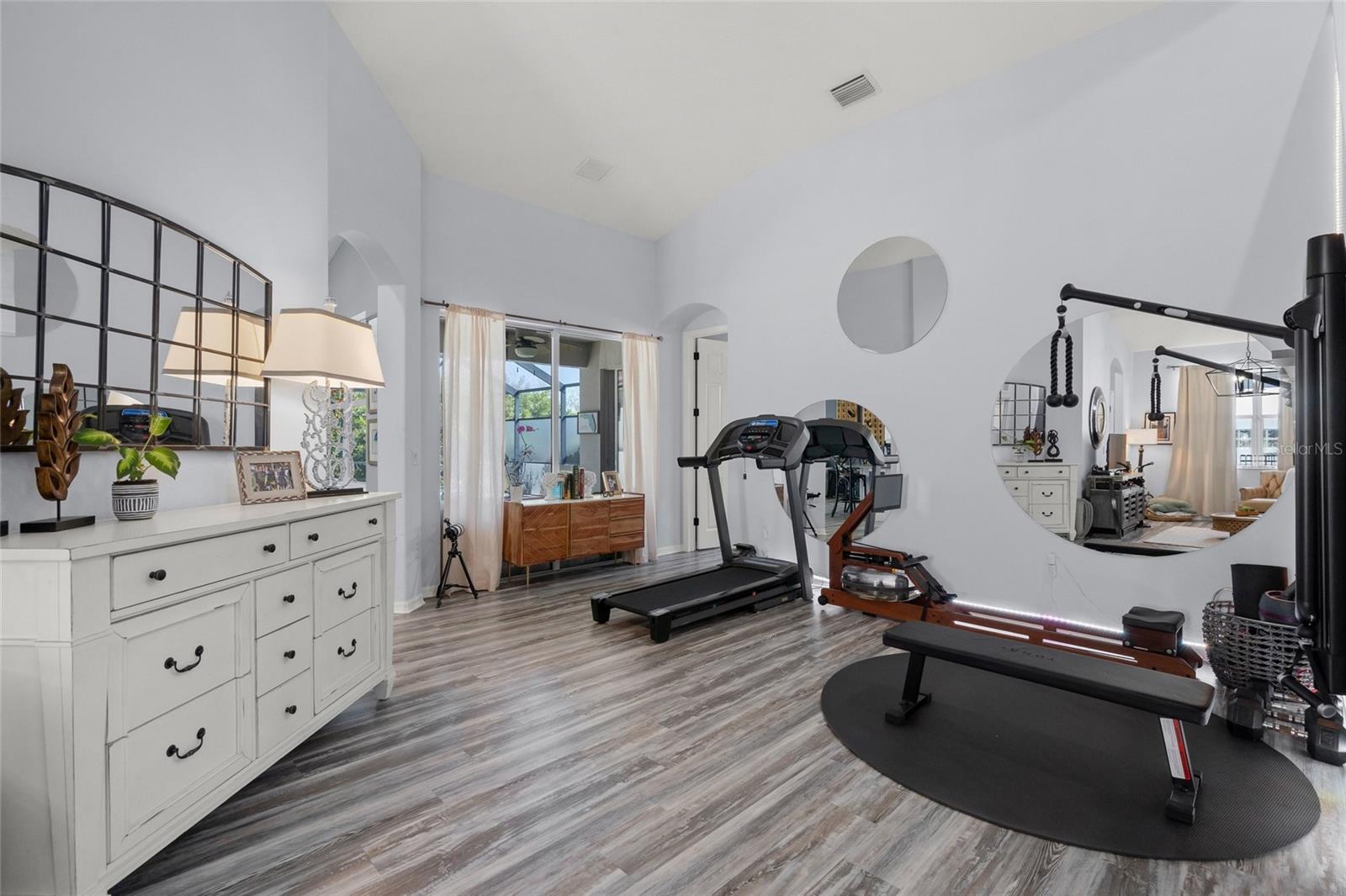 TAILFEATHER WAY AT TARA - Residential