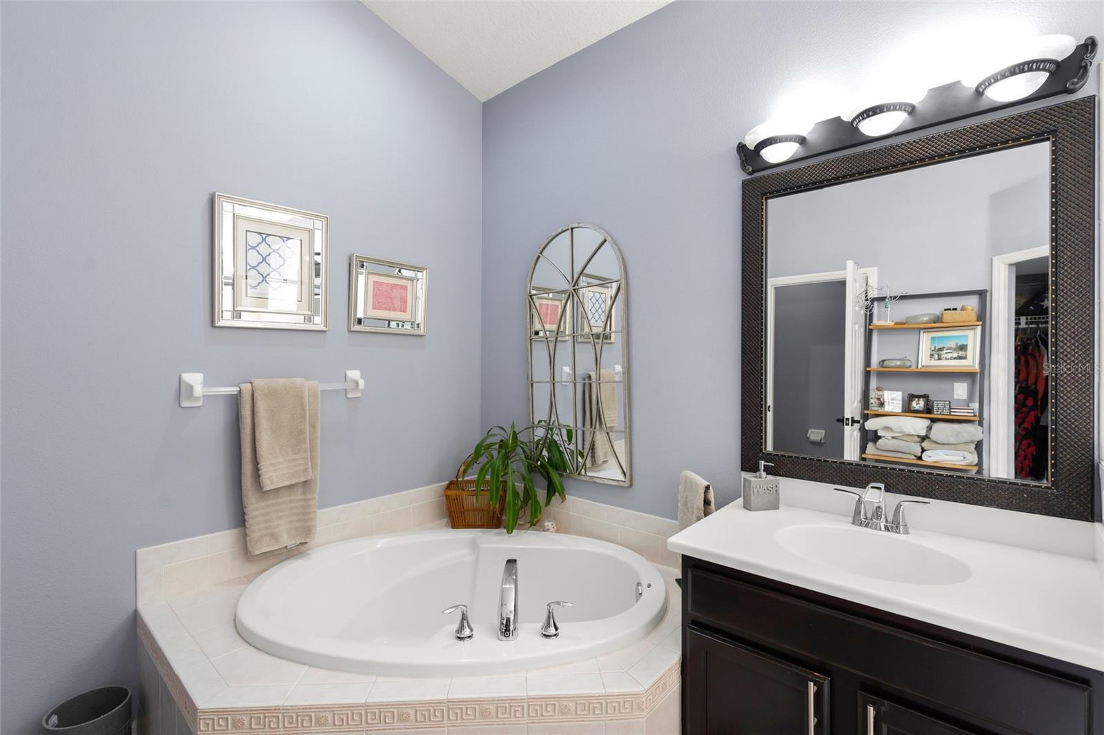 TAILFEATHER WAY AT TARA - Residential