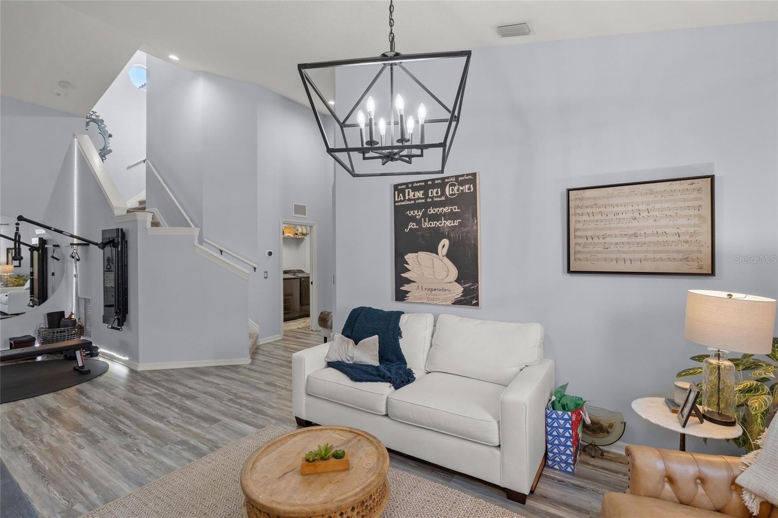 TAILFEATHER WAY AT TARA - Residential