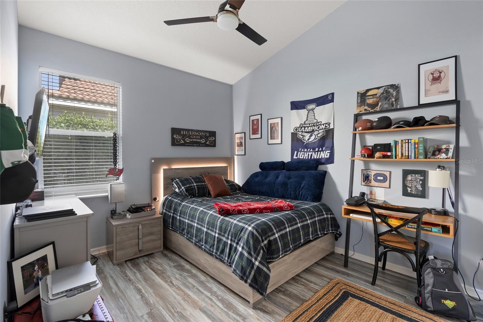 TAILFEATHER WAY AT TARA - Residential