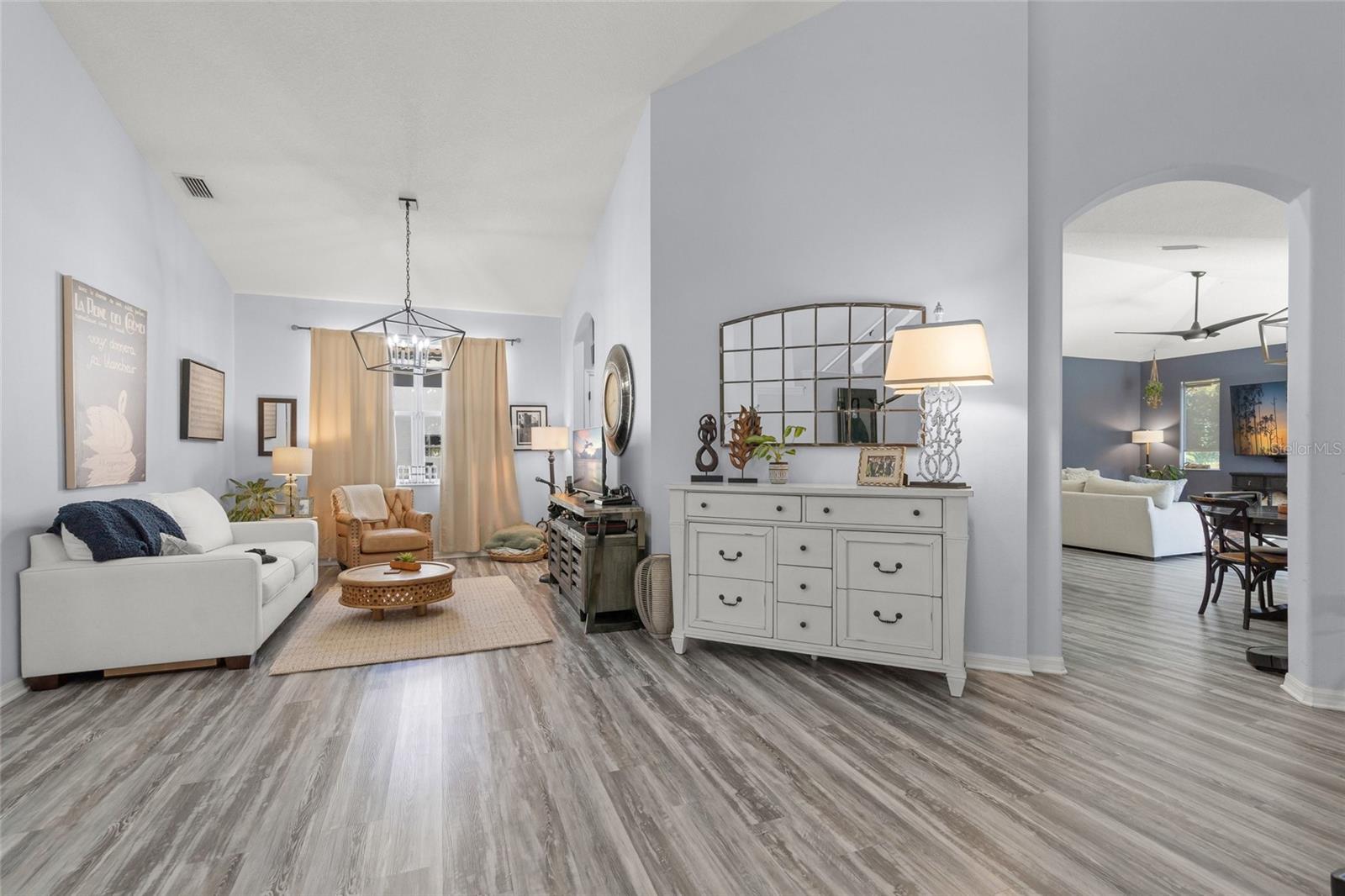 6723 TAILFEATHER WAY