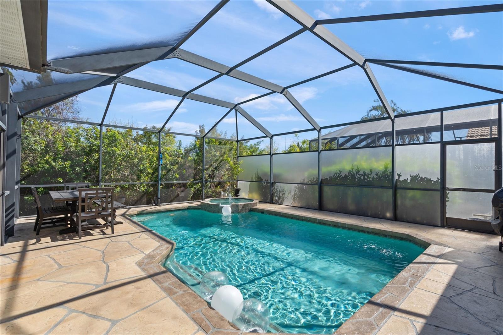 TAILFEATHER WAY AT TARA - Residential