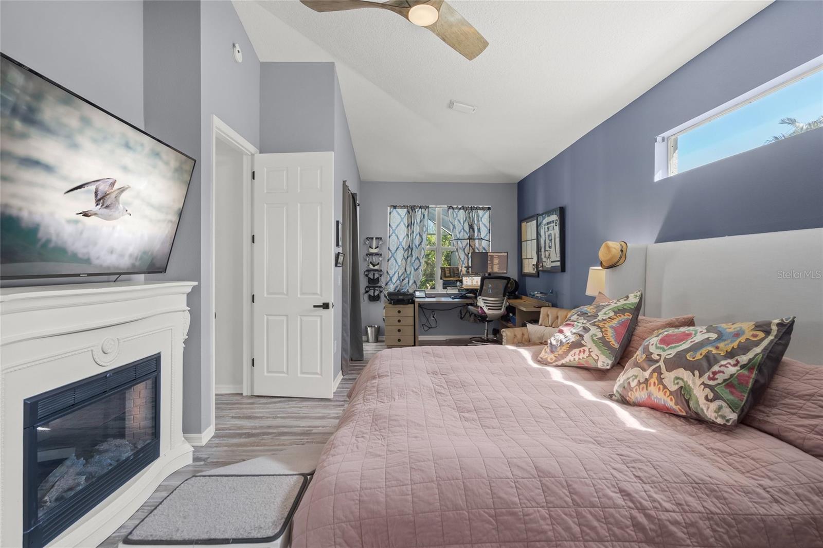 TAILFEATHER WAY AT TARA - Residential