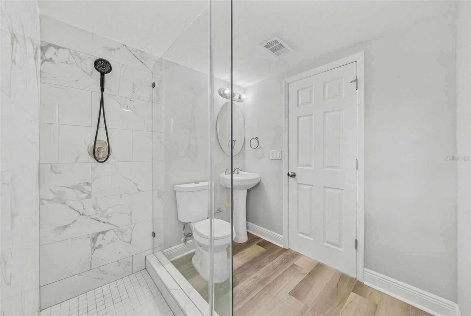 GULF COAST ESTATES - Residential