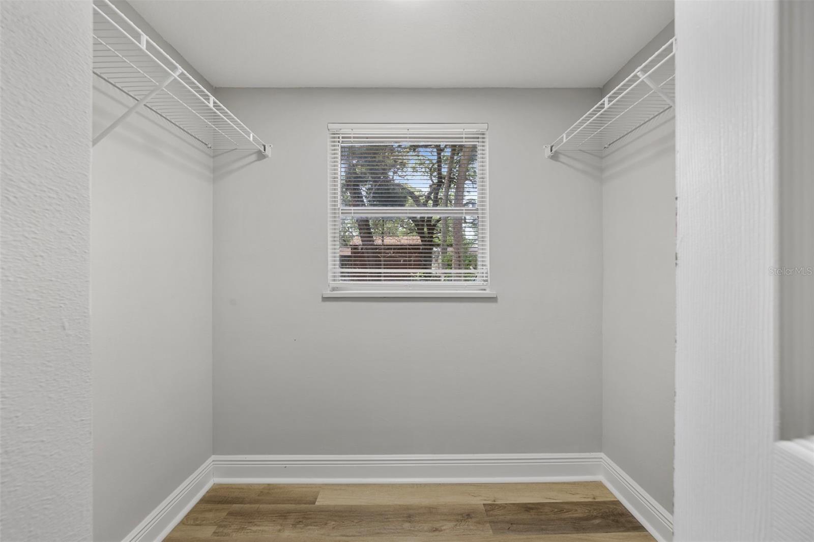 GULF COAST ESTATES - Residential