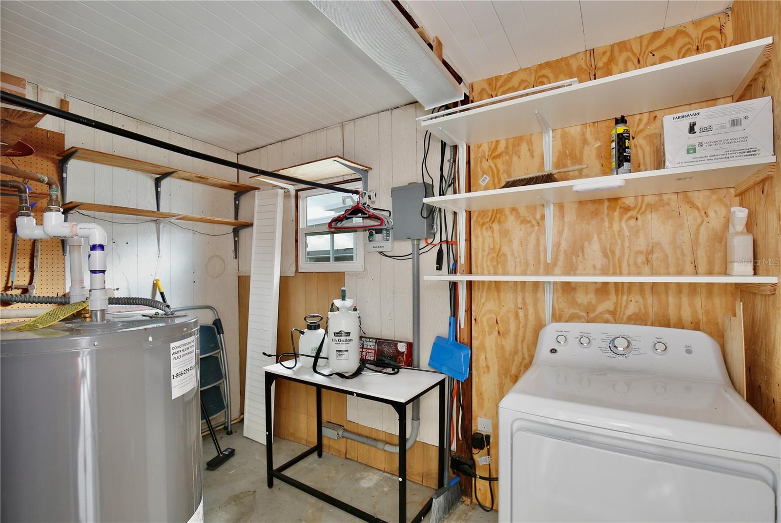 TAVARES HOMEOWNERS INC - Residential