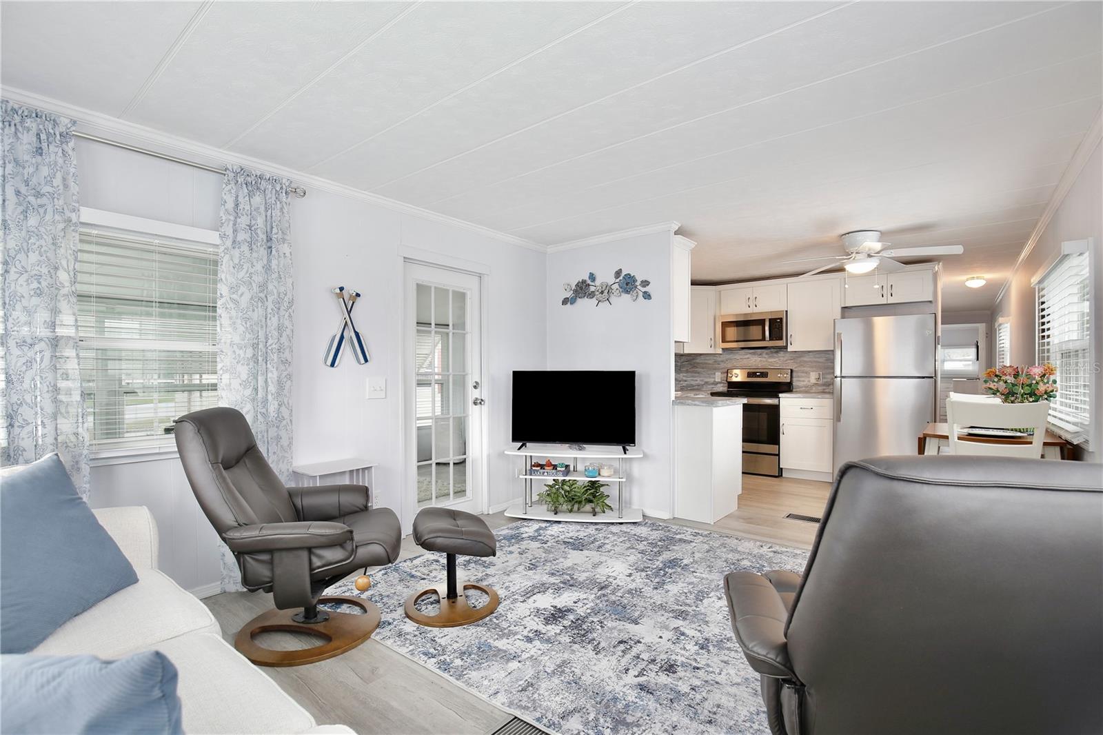 TAVARES HOMEOWNERS INC - Residential