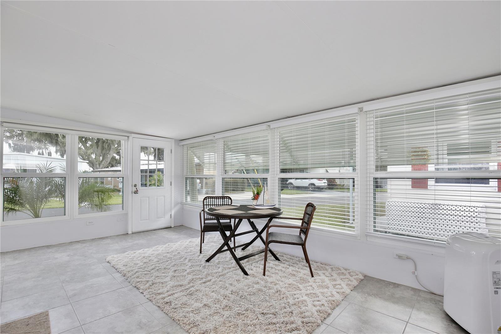 TAVARES HOMEOWNERS INC - Residential