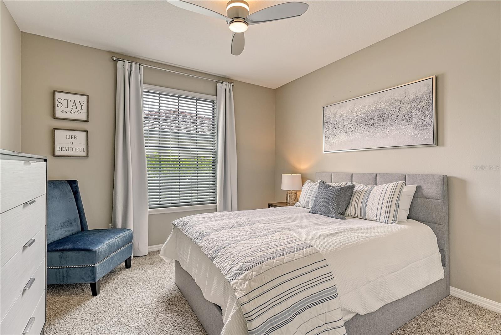 GARDEN HOMES/ESPLANDE PALMER R - Residential Lease