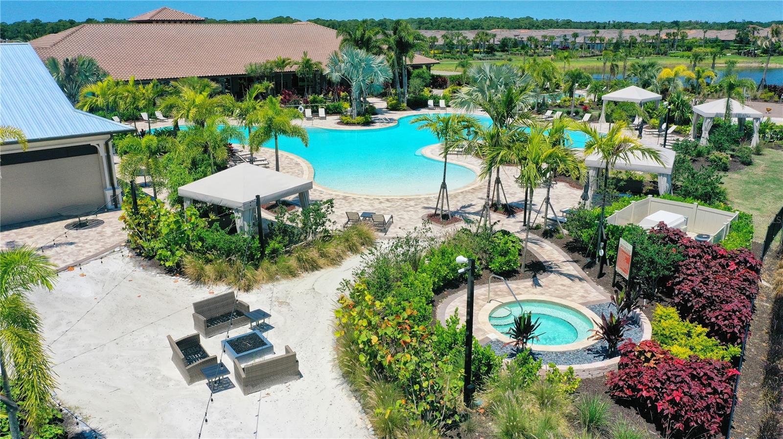 GARDEN HOMES/ESPLANDE PALMER R - Residential Lease