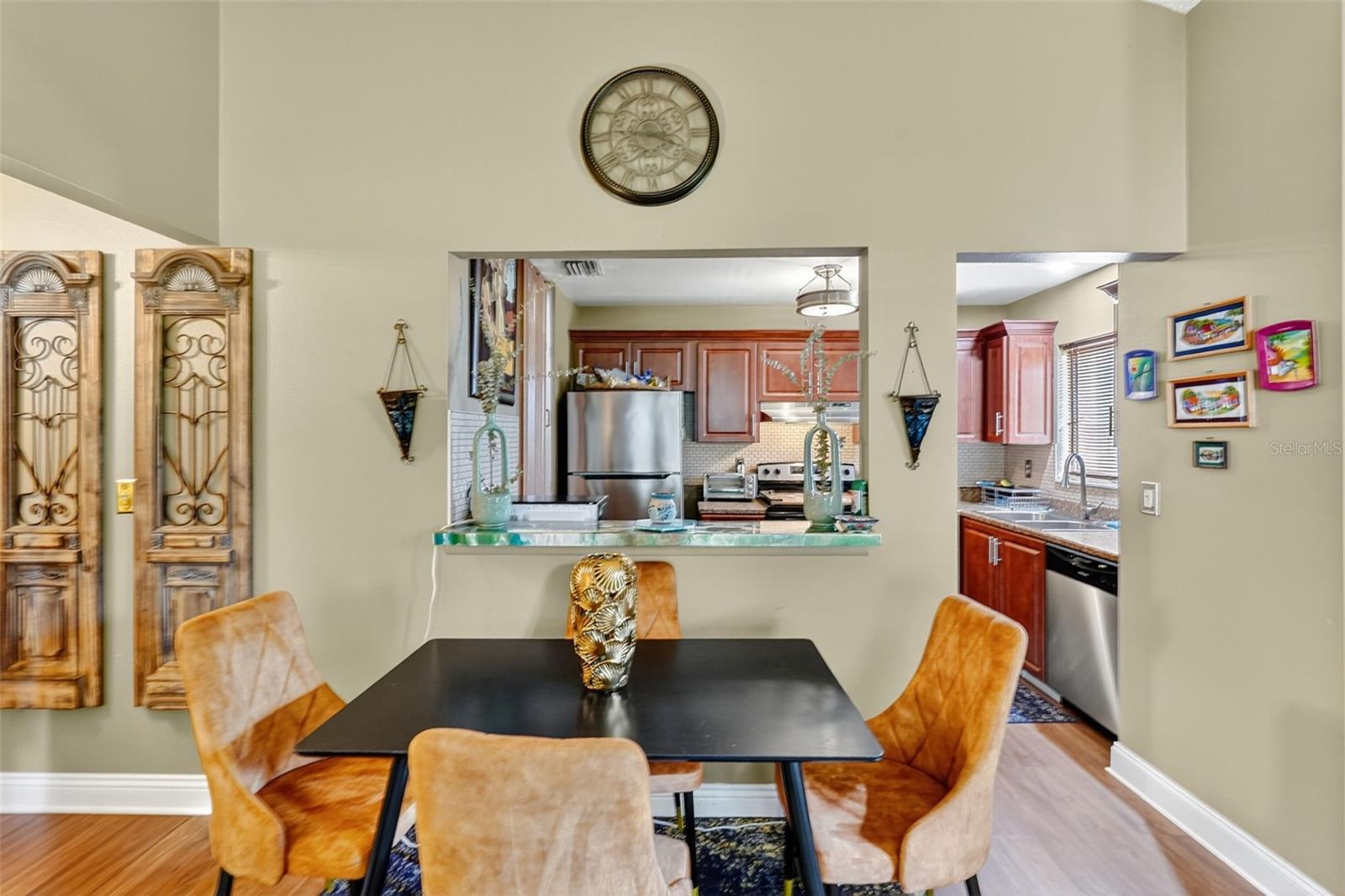 EASTWOOD SHORES 6 - Residential Lease