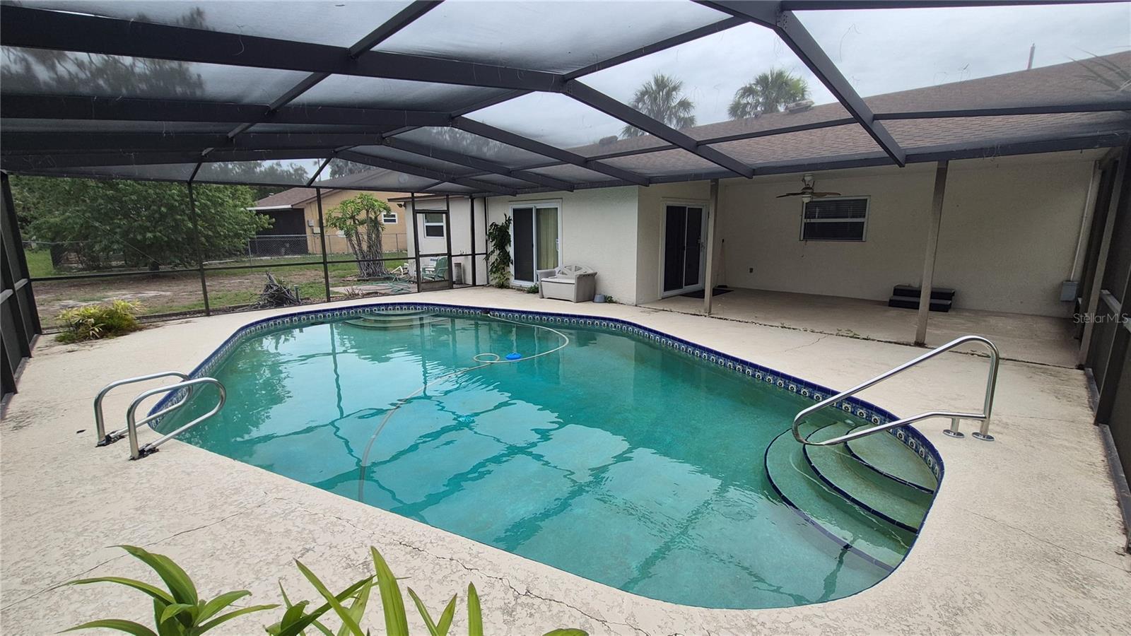 4625 CANTERBURY DRIVE