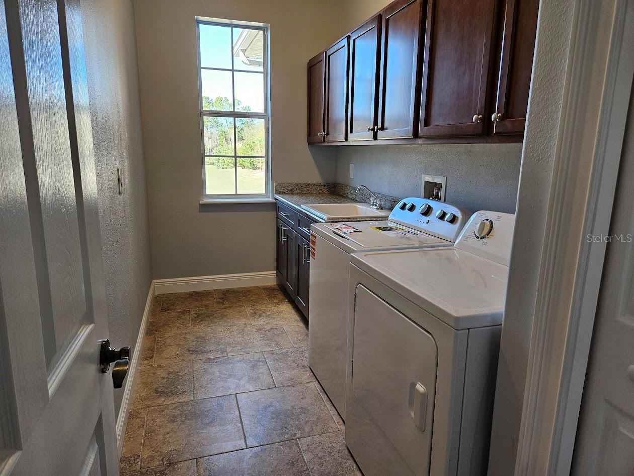 WOODLAND WATERS PH 5 - Residential