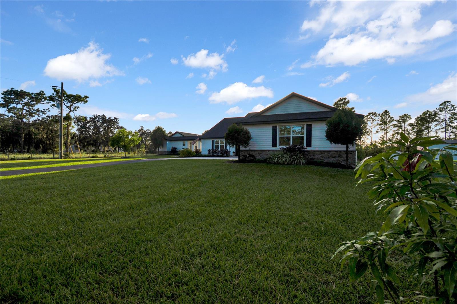 BAY LAKE RANCH UNIT 1 - Residential