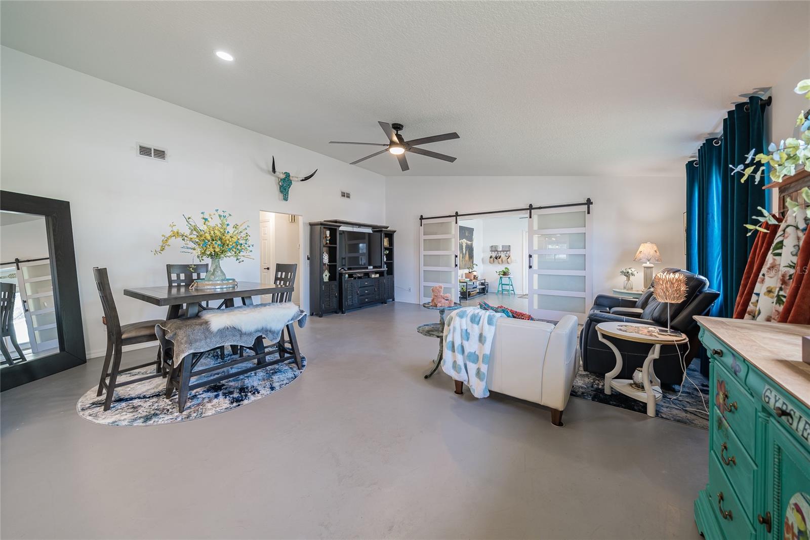 WEDGEWOOD MANOR PH 01 & 02 - Residential