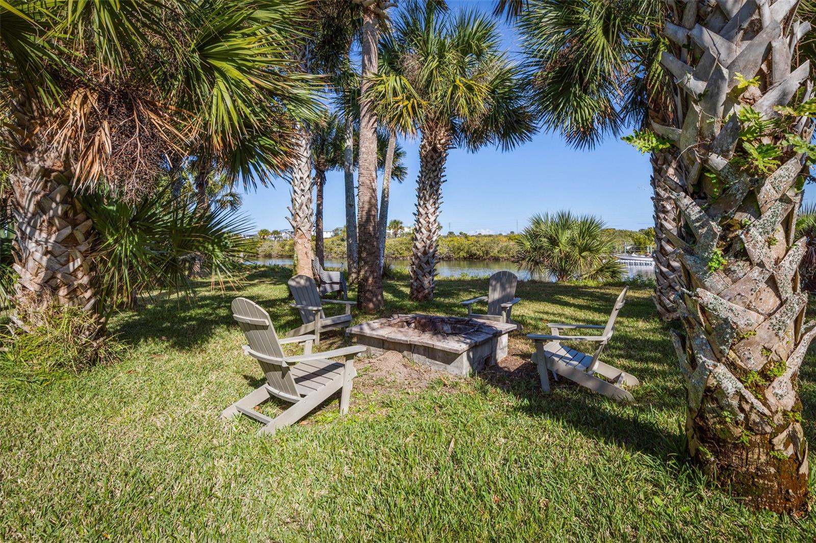 ISLAND ESTATES SUB - Residential