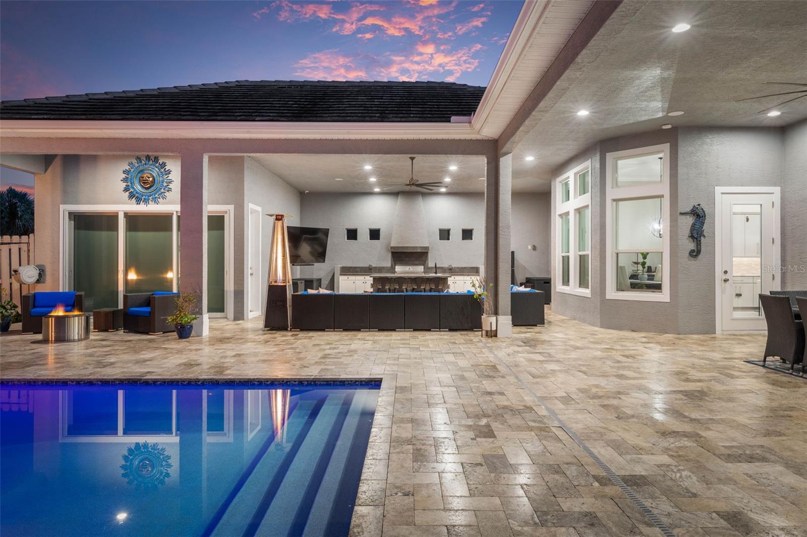 ISLAND ESTATES SUB - Residential