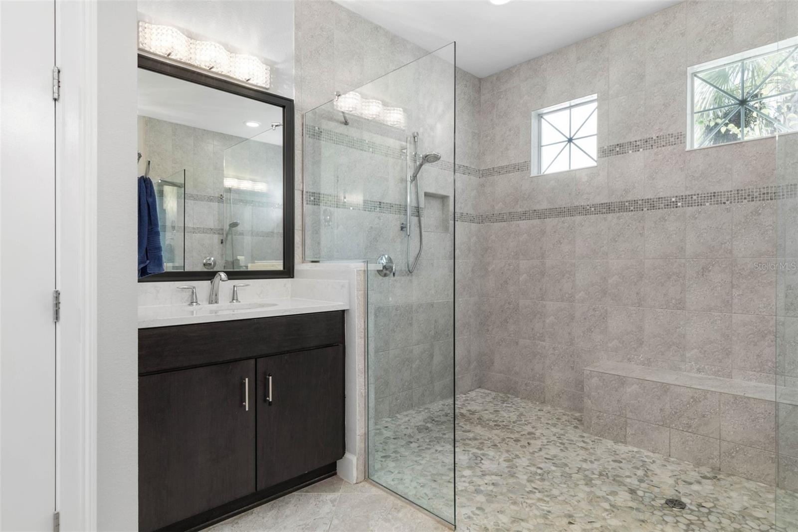 ISLAND ESTATES SUB - Residential