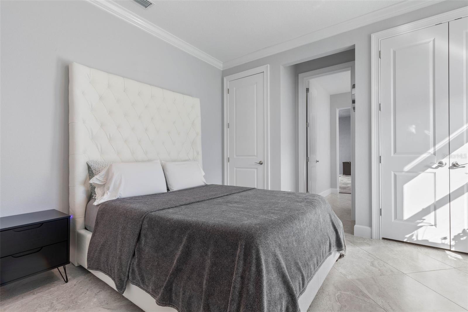 ISLAND ESTATES SUB - Residential