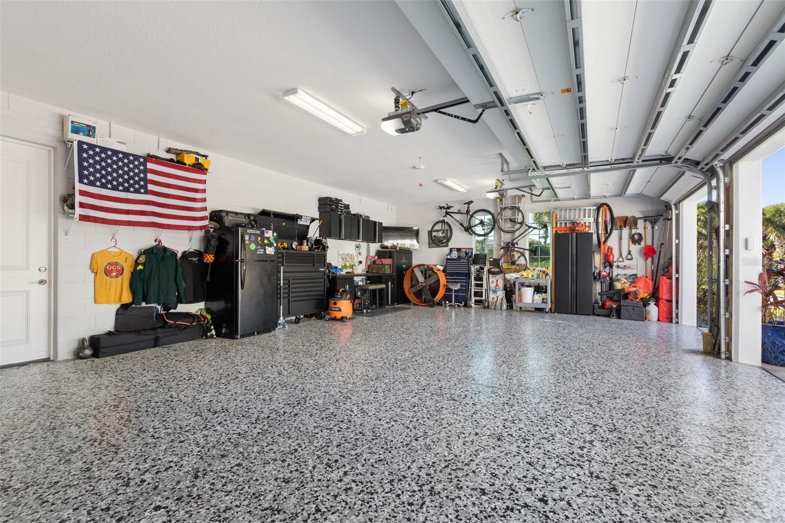 ISLAND ESTATES SUB - Residential