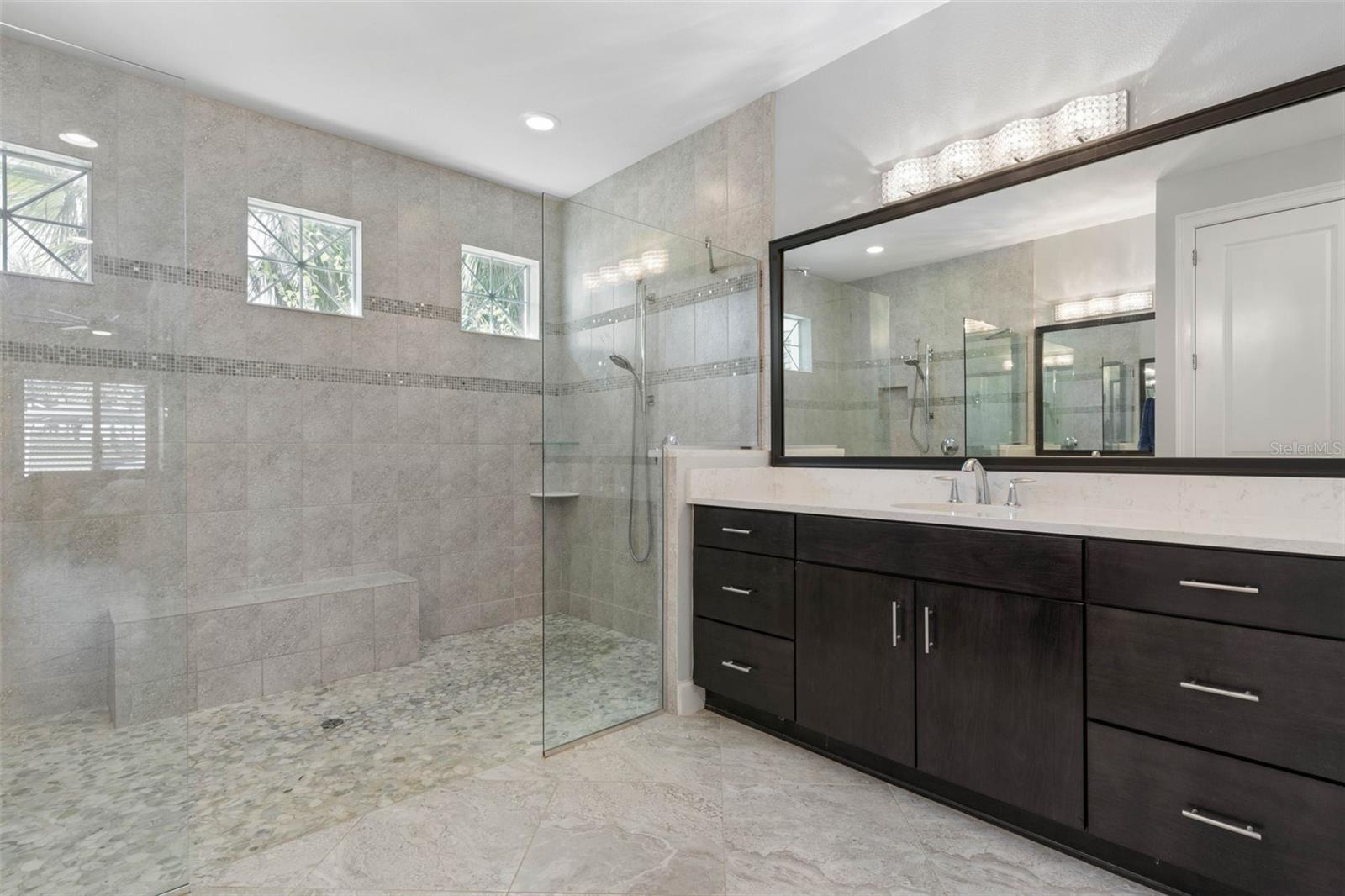 ISLAND ESTATES SUB - Residential