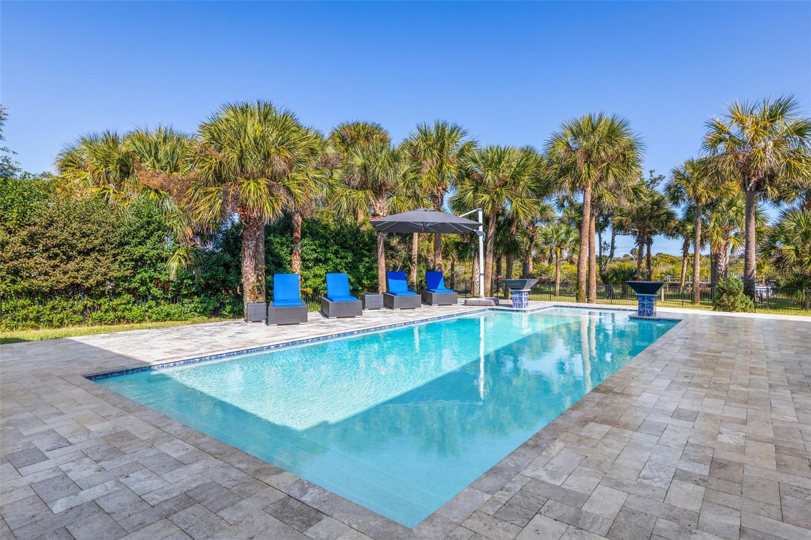 ISLAND ESTATES SUB - Residential