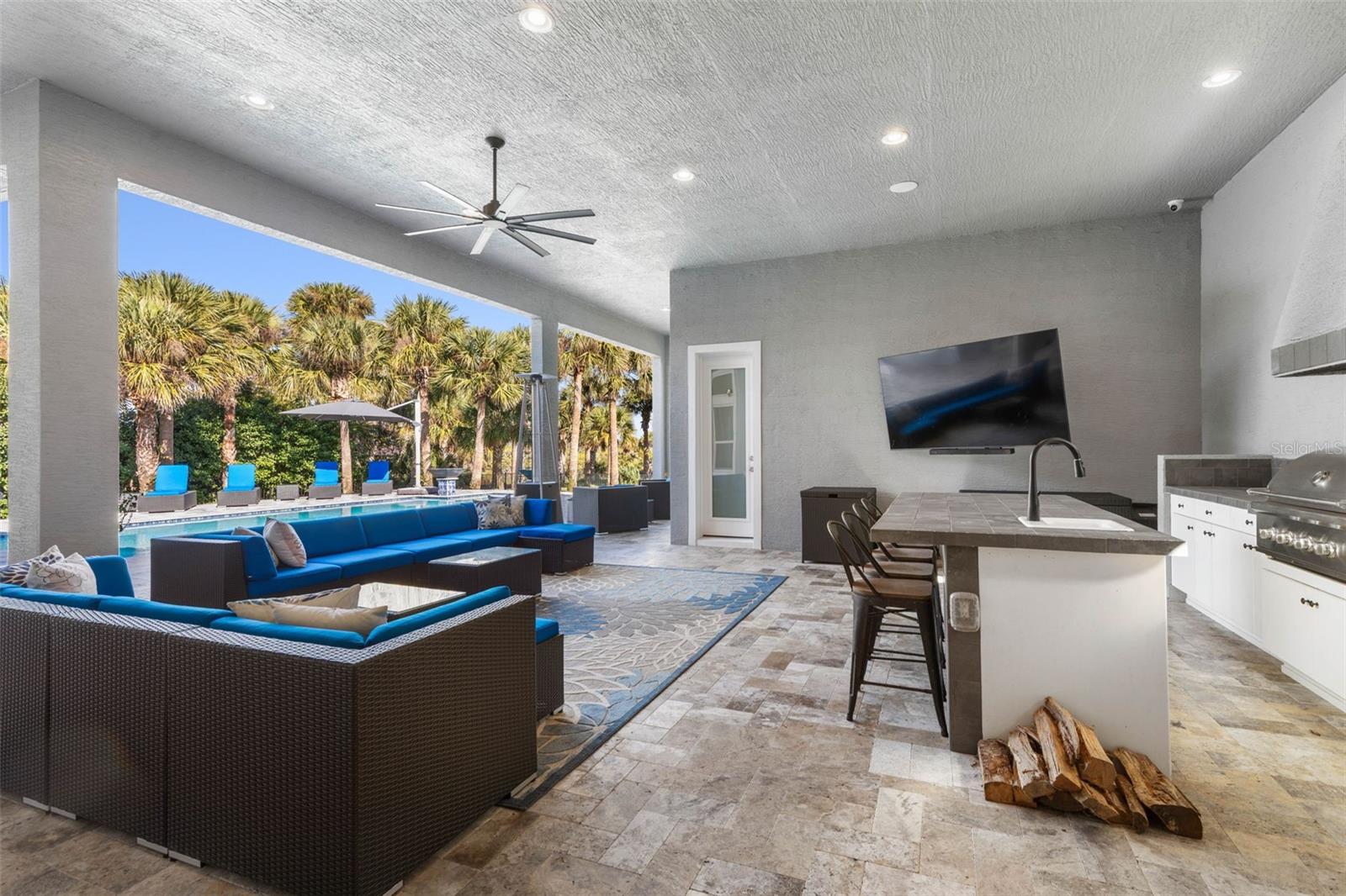 ISLAND ESTATES SUB - Residential