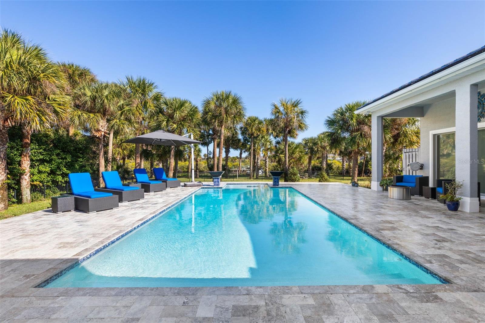 ISLAND ESTATES SUB - Residential