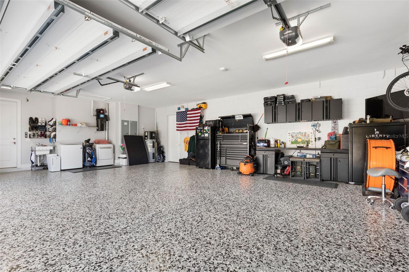 ISLAND ESTATES SUB - Residential