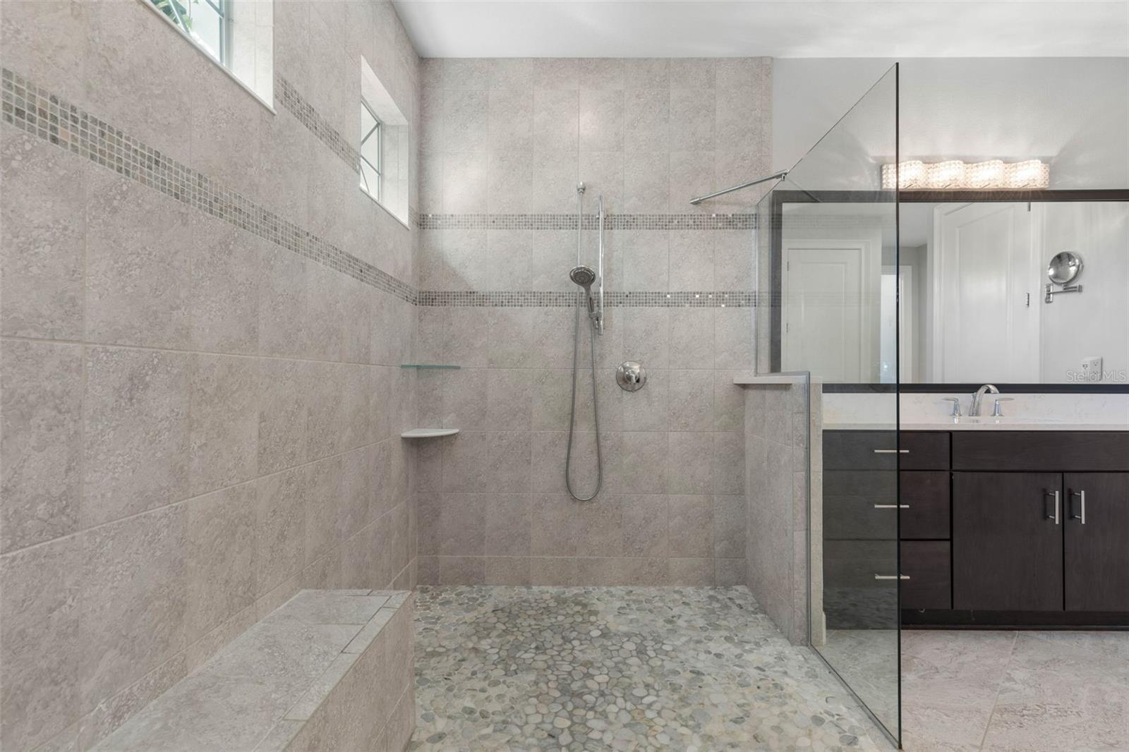 ISLAND ESTATES SUB - Residential