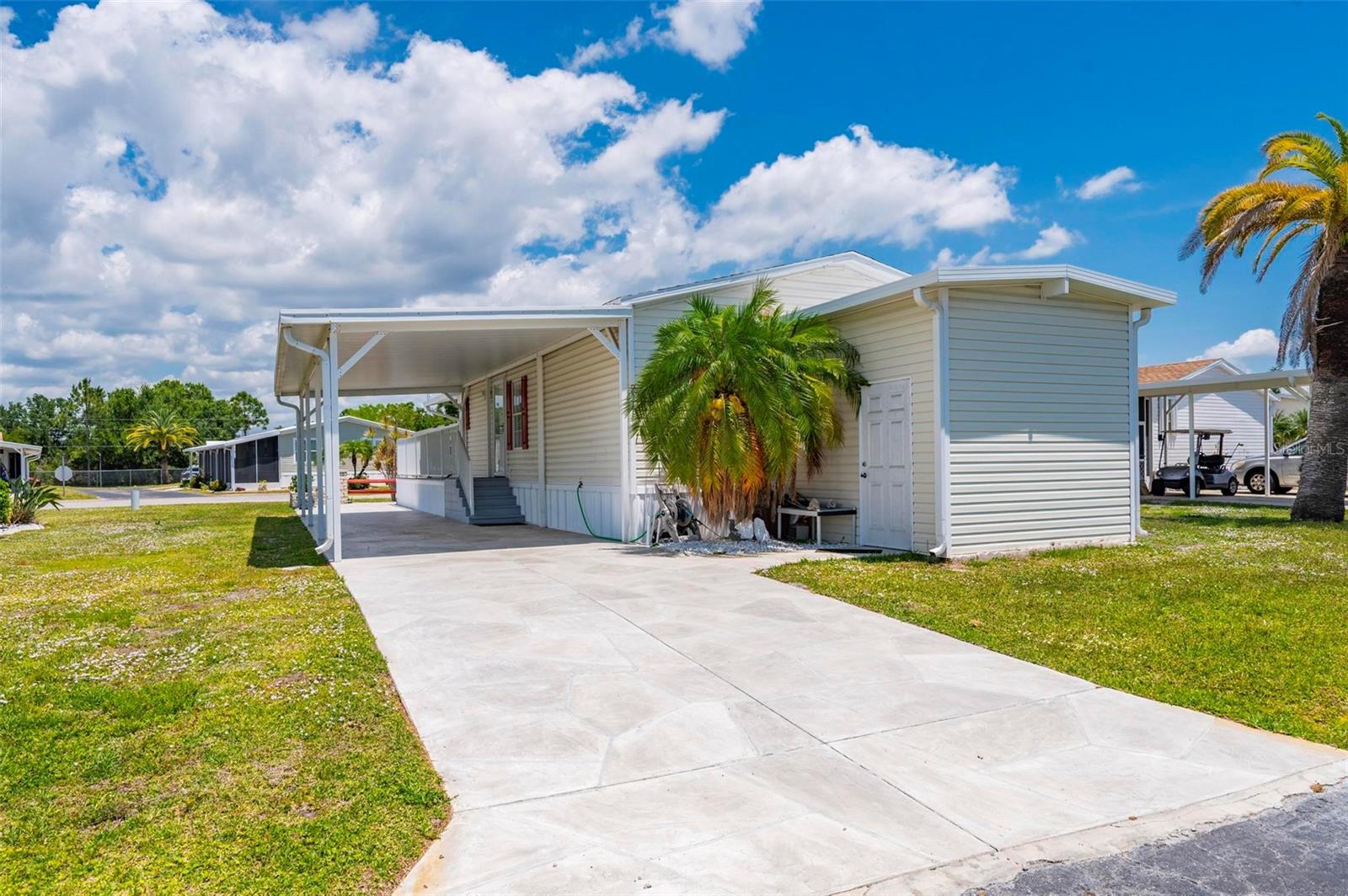 1000 KINGS HIGHWAY 224