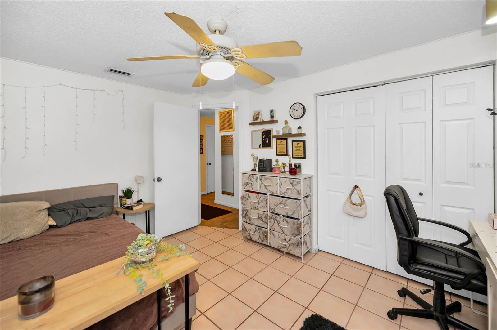 DUNEDIN ISLES COUNTRY CLUB SEC A - Residential