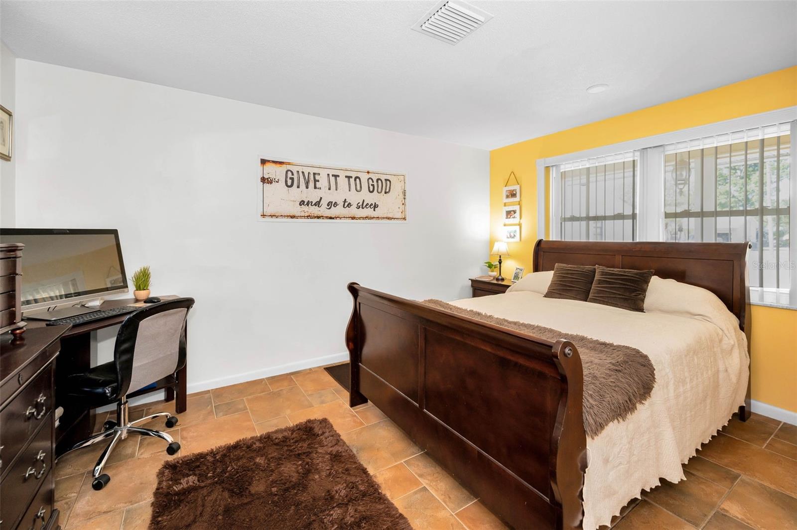 DUNEDIN ISLES COUNTRY CLUB SEC A - Residential