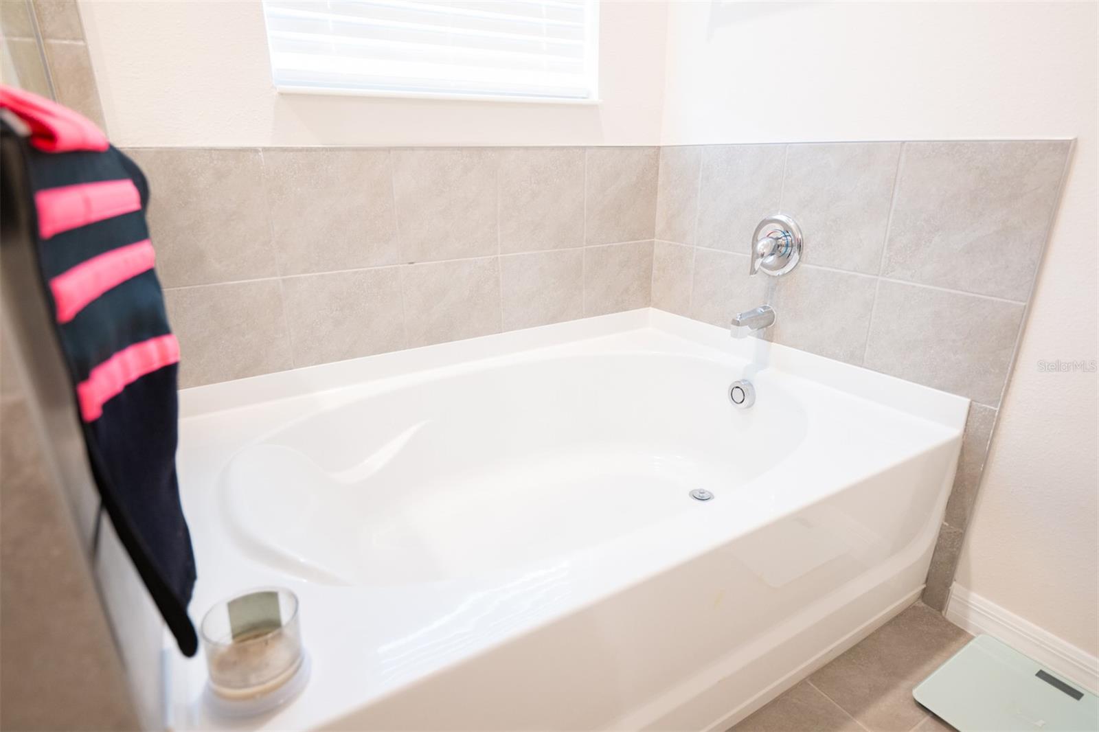 NORTH PARK ISLE PH 1A - Residential