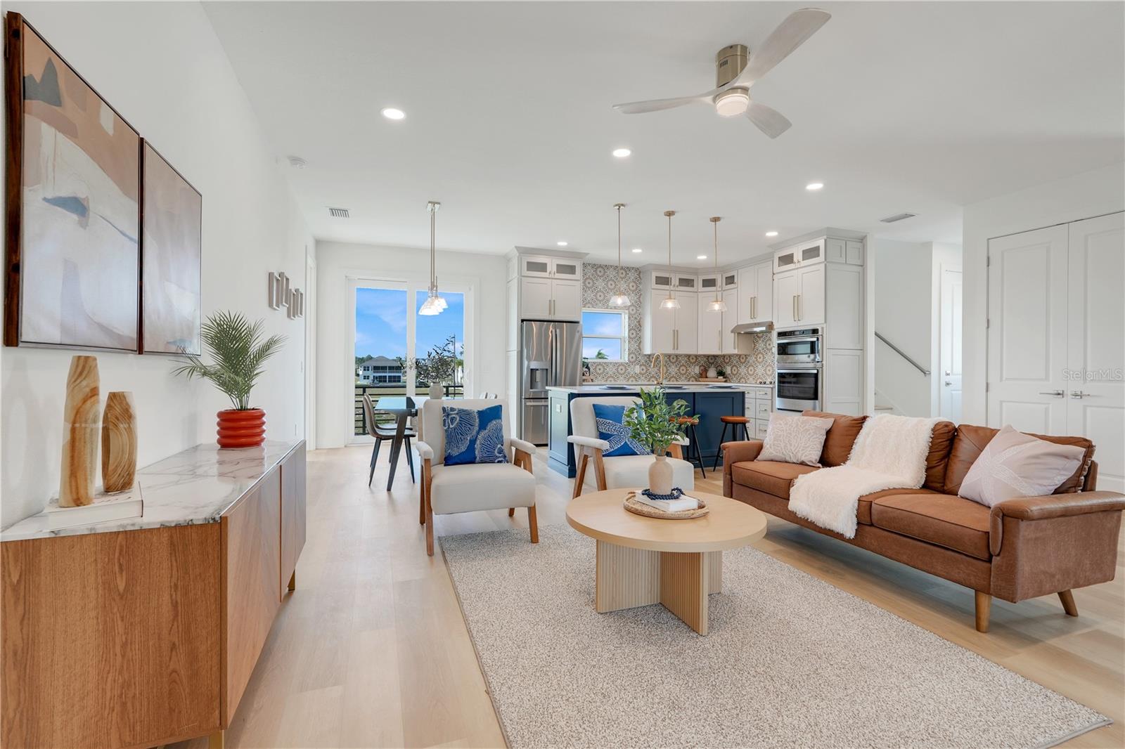 HERNANDO BEACH - Residential