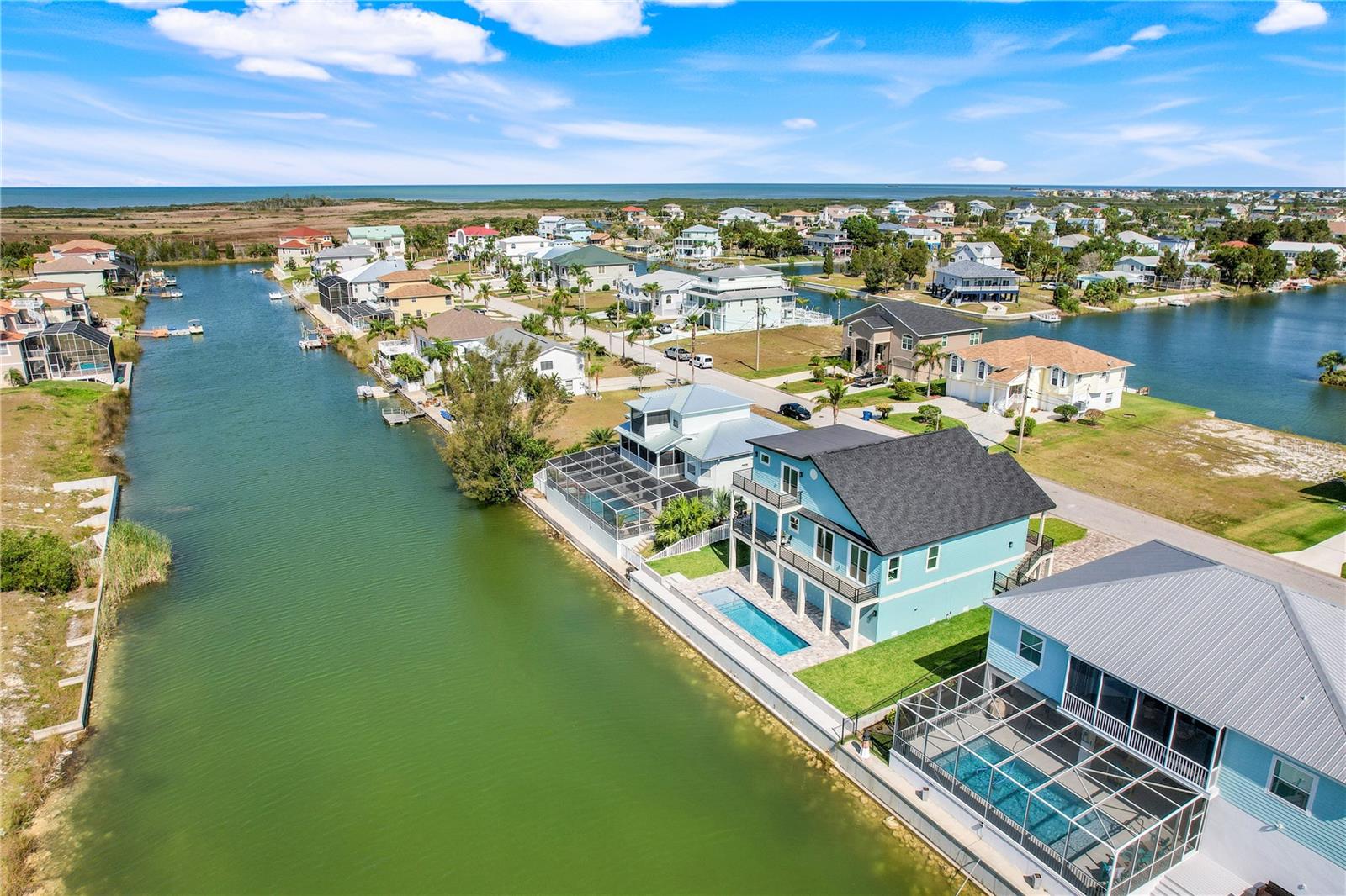 HERNANDO BEACH - Residential
